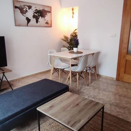Apartamento En El Centro De Elche Con Terraza La Alborada Bagian luar foto
