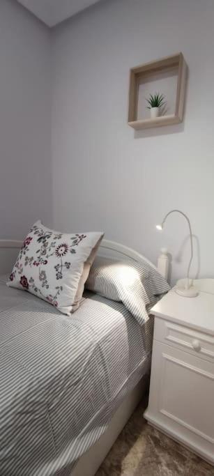 Apartamento En El Centro De Elche Con Terraza La Alborada Bagian luar foto